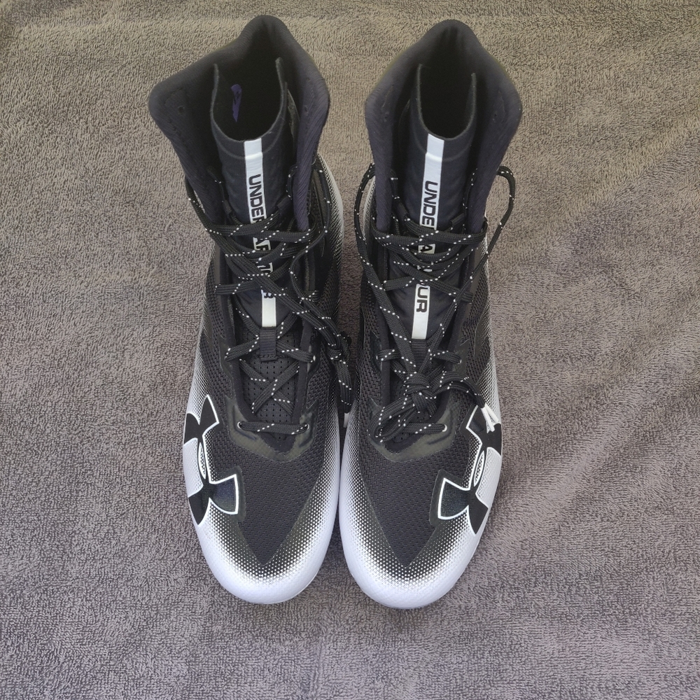 Under Armour Highlights MC Football Cleats NWOT